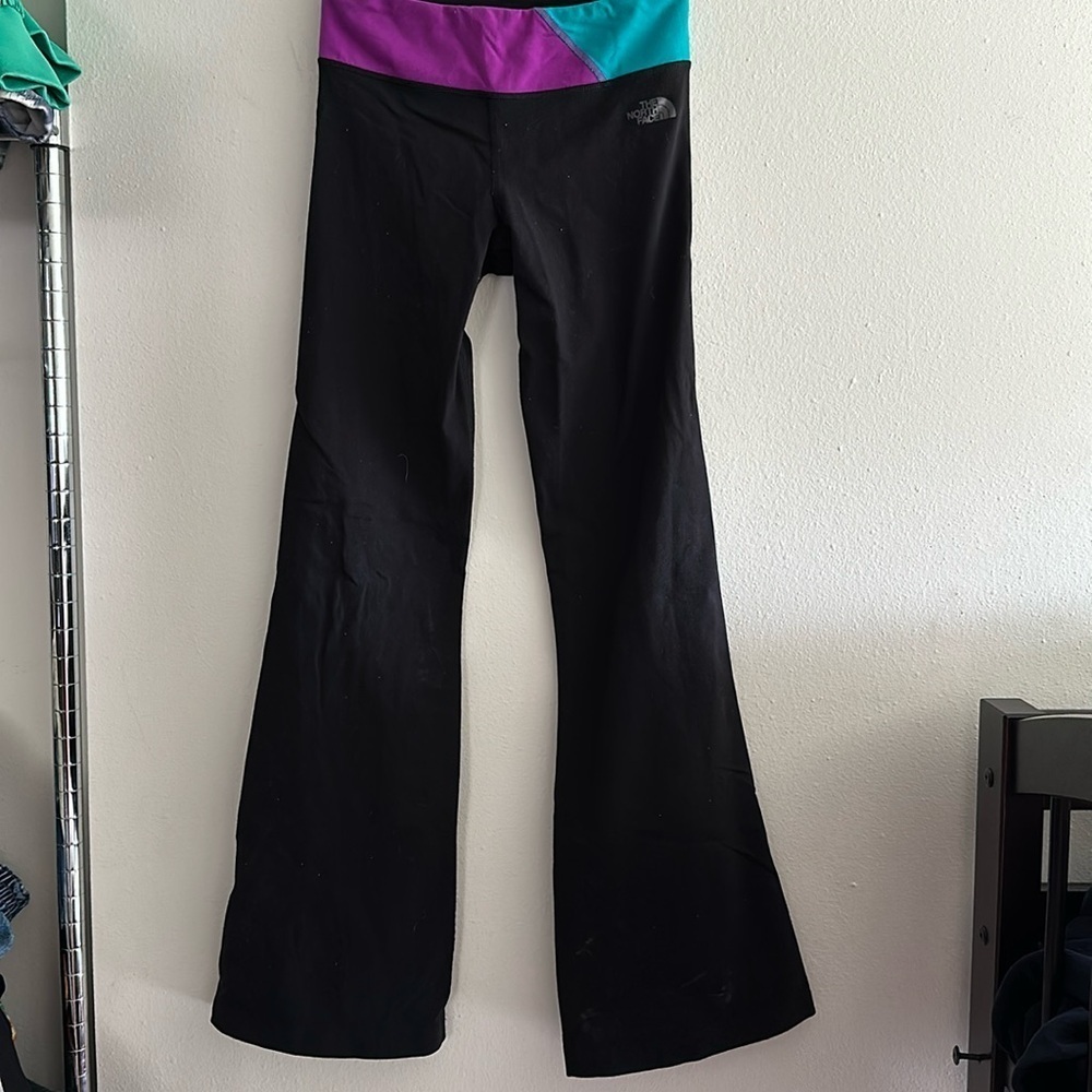 Women’s flare black leggings north face
